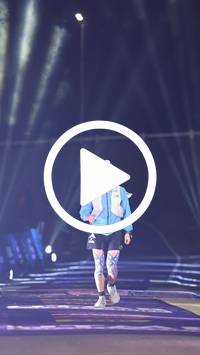 BIB:  <button type="button" onclick="openModal(27084064)" class="btn btn-primary btn-sm float-right" data-toggle="modal" data-target=".modal-high-quality">
                <i class="fa fa-download"></i> Download
                </button>